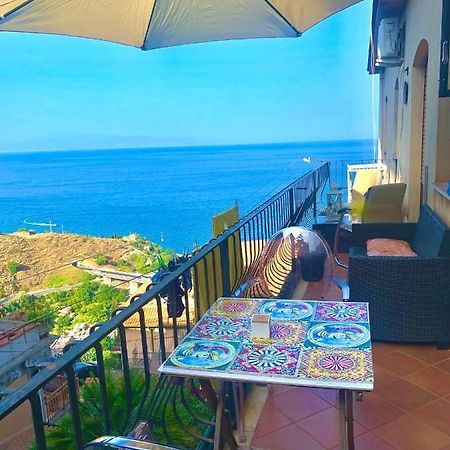 Sun Sky Sea Suite Taormina Esterno foto