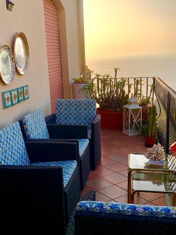 Sun Sky Sea Suite Taormina Esterno foto