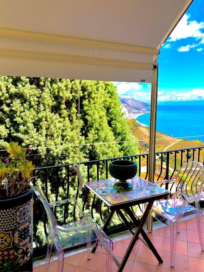 Sun Sky Sea Suite Taormina Esterno foto