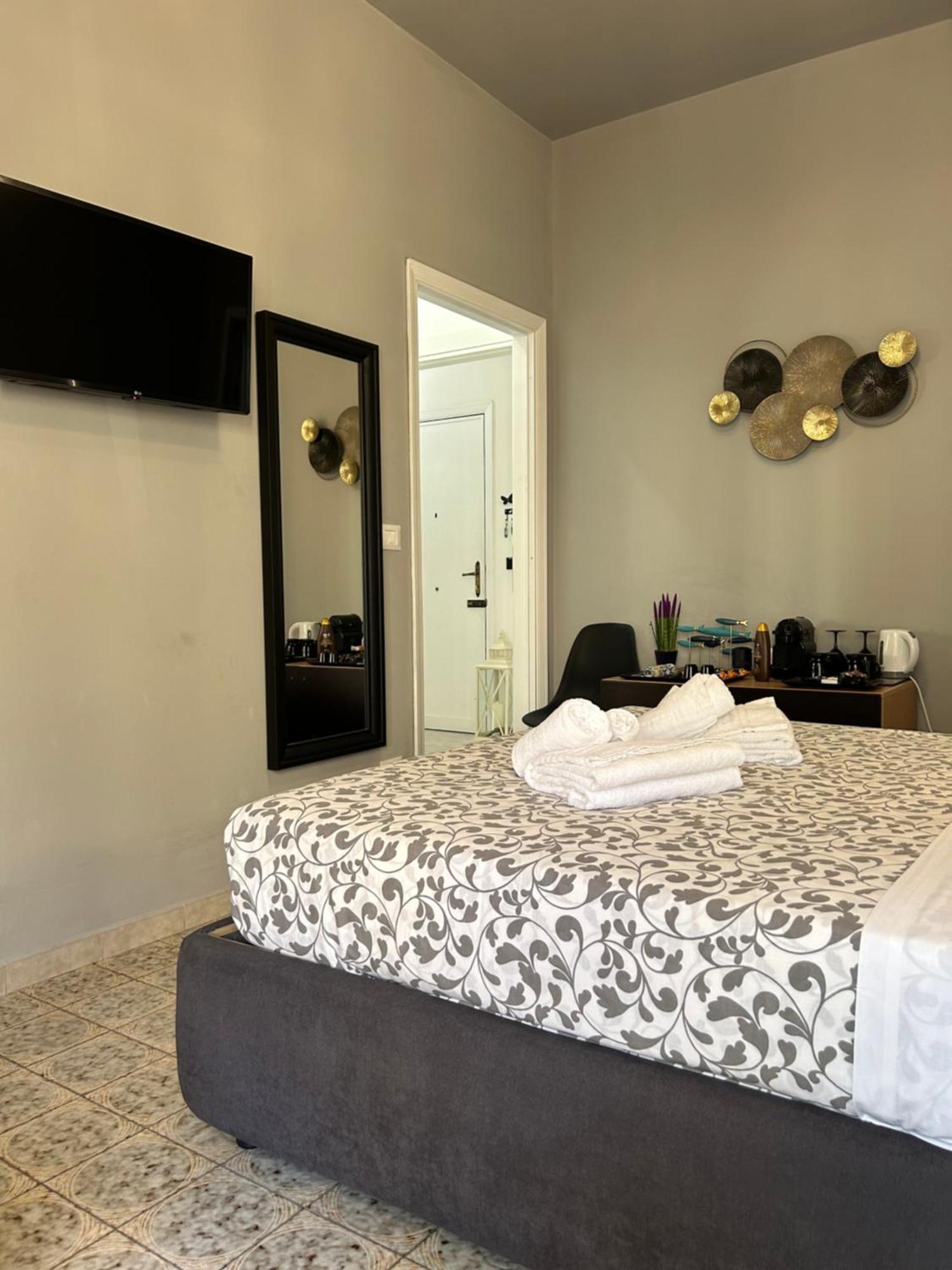 Sun Sky Sea Suite Taormina Esterno foto